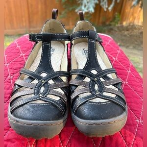Jambu JBU Black & Brown Dove Strappy Mary Jane Flats Like New Women's Size 7.5